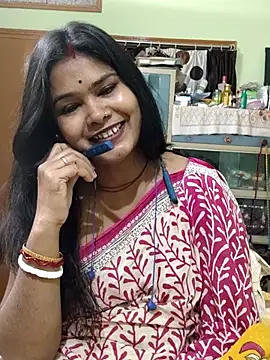 yoursweety09 online show from February 26, 8:02 am