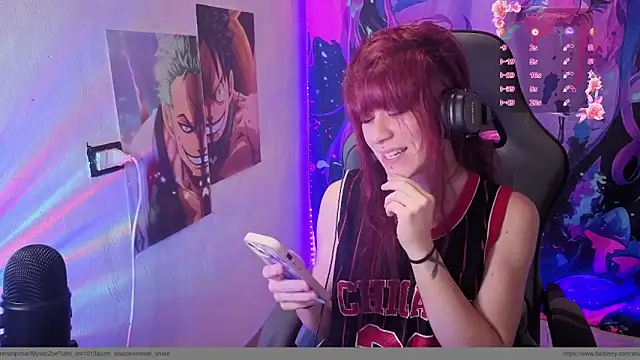Snapshot of complicata_mente chatting on September 25, 8:28 pm complicata mente online show from September 25, 8:28 pm