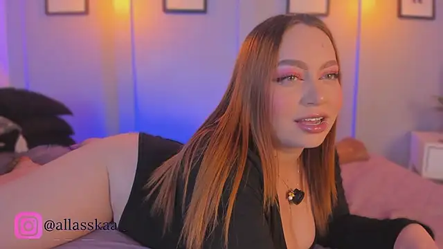 allaasskaa  online show from February 17, 5:29 am