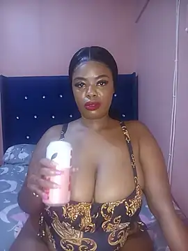 Luciouslips00 online show from July 20, 7:14 pm