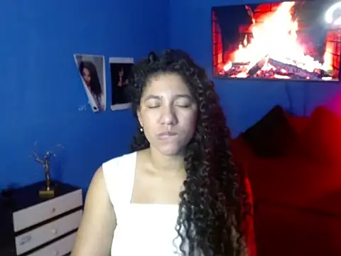 bellacrespalatina online show from November 21, 9:17 pm