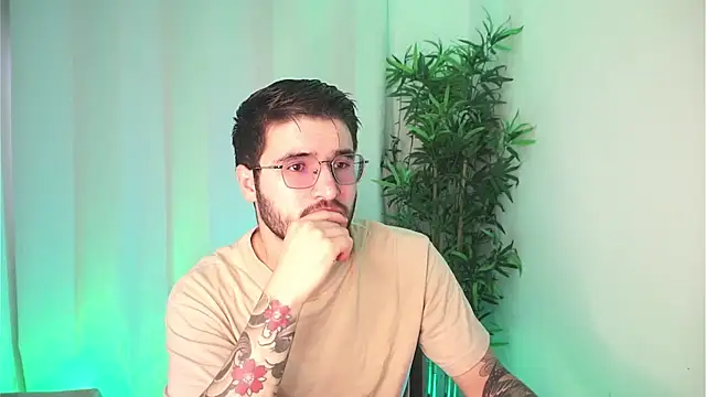 Tony Wylie online show from April 24, 2:53 pm