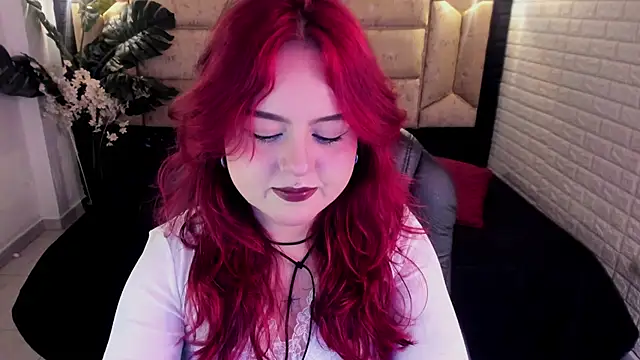 crimson tati  online show from April 11, 5:35 am