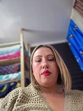 VIOLETA-25  online show from May 31, 4:13 pm