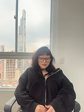 PoliBenett  online show from March 2, 5:08 pm