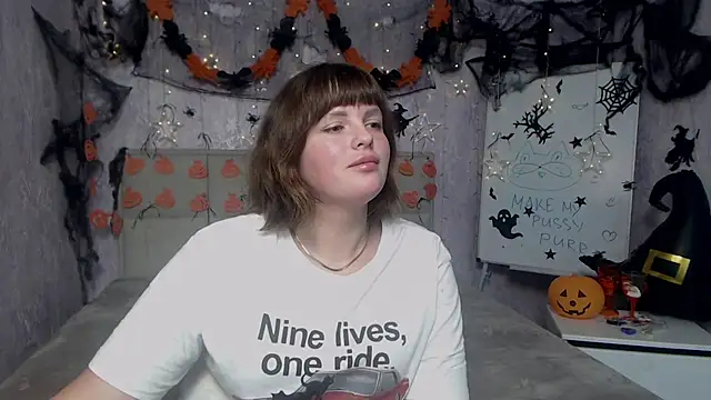 StaceyLex online show from November 3, 7:34 am