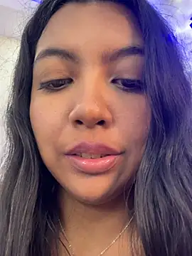 nicole fisherr online show from August 7, 11:12 pm