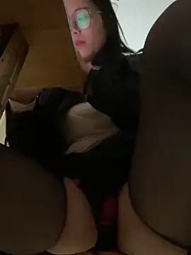 Bella0815 online show from November 28, 4:37 am