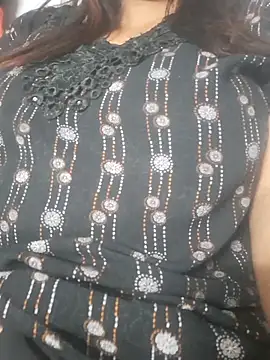 Hot-Anuska online show from April 8, 5:26 pm