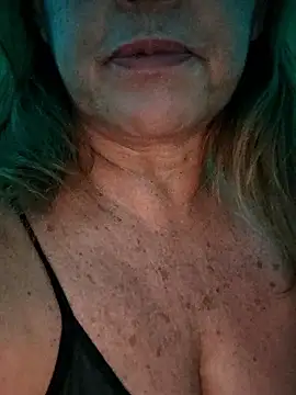 Kasandra Ho online show from January 14, 1:21 am