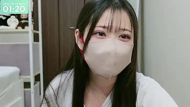 -SHIZUKU- online show from October 12, 4:20 pm