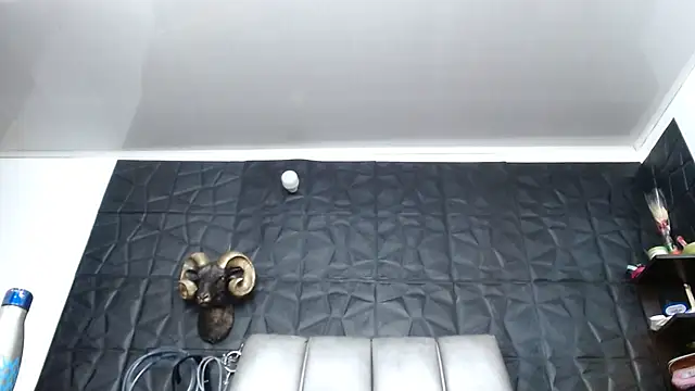 Hanna Fox 69 online show from April 15, 8:59 am