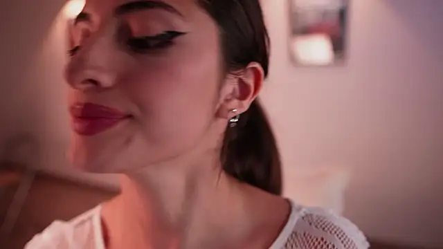 Megga Bluee online show from November 14, 2:11 am