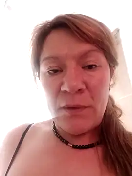 Snapshot of Skylar-Vox- chatting on September 20, 3:10 pm Skylar-Vox- online show from September 20, 3:10 pm