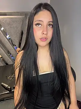 Annie9  online show from January 12, 2:17 am