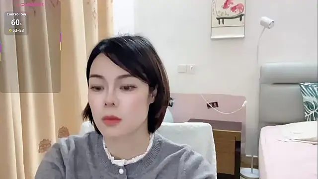 Linda-LL online show from February 28, 12:15 pm