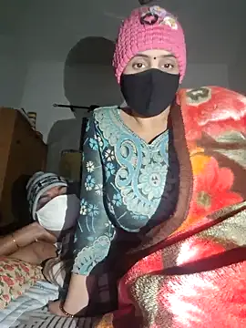 menakshiiikaur online show from February 2, 5:01 pm