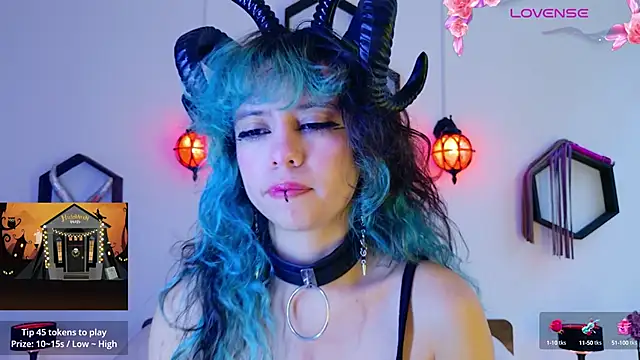 Sweet Chaos online show from October 1, 4:56 pm