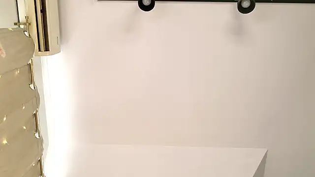 Chloe princesss online show from February 20, 1:34 pm