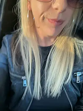 Secret couple  online show from November 5, 2:44 pm