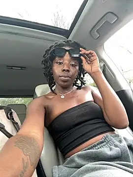 choclatepeaach online show from March 15, 7:38 pm