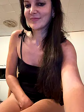 -OLYA- online show from November 4, 1:21 am