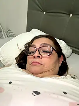 AntonellaAlondra4 online show from September 13, 10:56 am