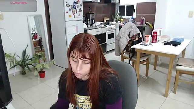 bunnylolaa4 online show from June 18, 10:36 pm