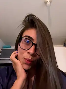 MariaIsabella8 online show from March 5, 11:22 pm