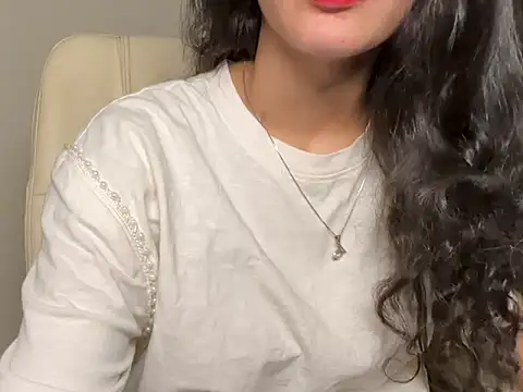 MaggieMasala online show from April 25, 7:11 pm