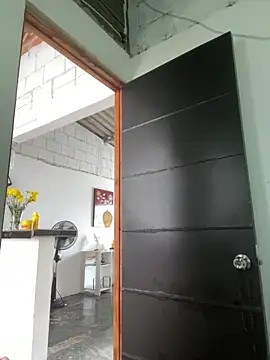 MireyaTorresGu online show from April 19, 3:34 pm