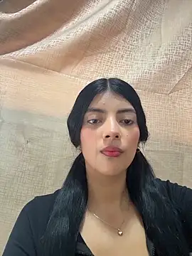 Baby Niels online show from December 13, 9:10 pm