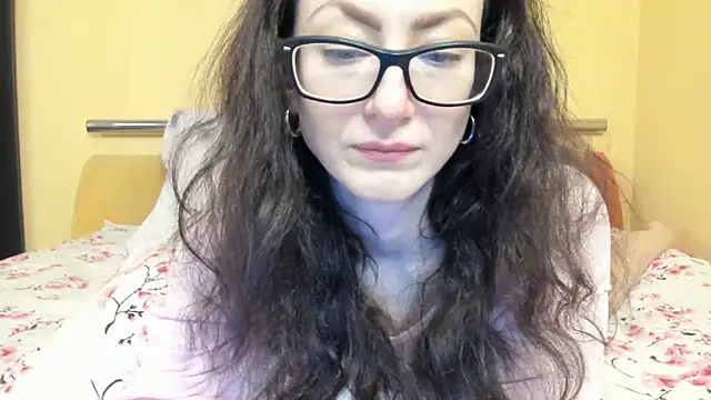 Baby Jewel online show from December 4, 11:56 am