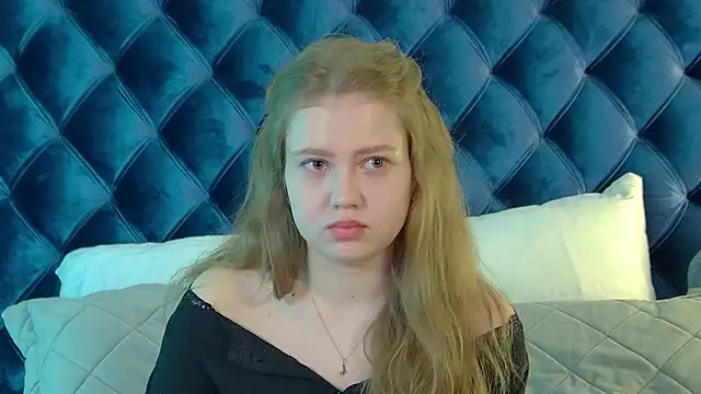 SelinSwarovski online show from April 14, 4:40 pm