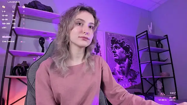 LuxRayi online show from October 16, 5:48 pm