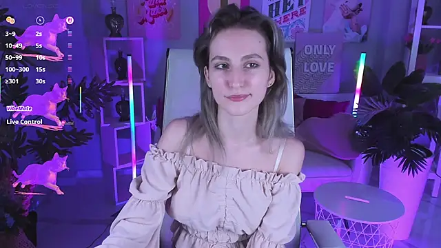 LuxRayi online show from September 9, 6:08 pm