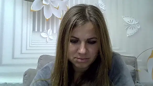 TinaFun4u online show from November 11, 9:01 pm