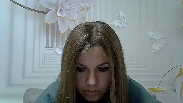 Snapshot of TinaFun4u chatting on September 17, 7:56 pm TinaFun4u online show from September 17, 7:56 pm