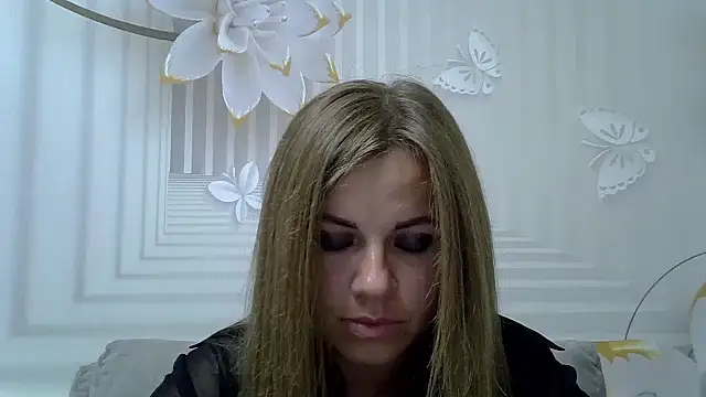 Snapshot of TinaFun4u chatting on September 22, 8:07 pm TinaFun4u online show from September 22, 8:07 pm