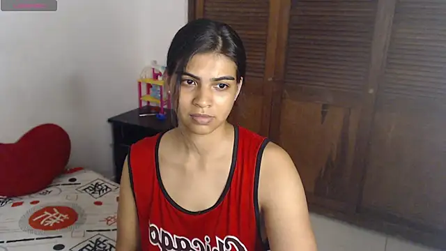 Pocahontas Princess  online show from May 18, 3:49 am