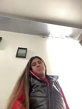 girl anni online show from November 29, 8:02 pm