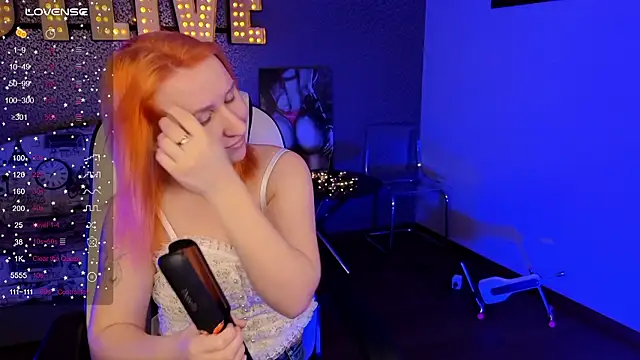 AliceBYKiss online show from March 4, 6:09 am