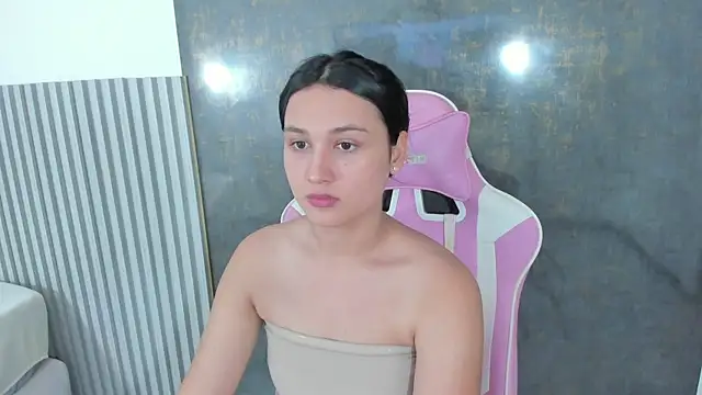 lana boomer online show from December 5, 8:54 pm