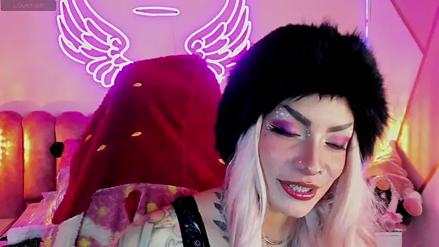  mamush online show from December 18, 6:45 pm