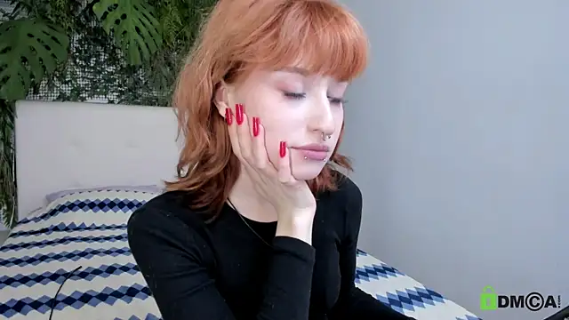 ElizaNik  online show from October 9, 9:41 pm