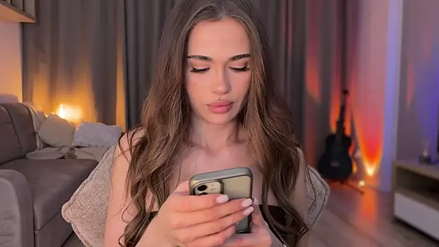 Julia RL online show from July 4, 7:43 pm