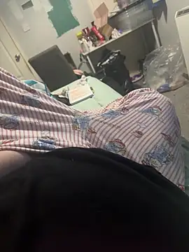 AmberTaylorXxx online show from December 14, 4:02 pm