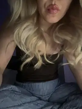 Lolitanatasha01 online show from April 20, 9:40 pm