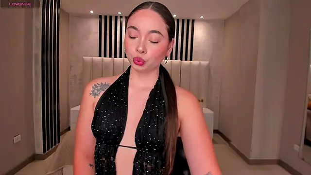 AlinaKravitz online show from January 8, 11:47 am