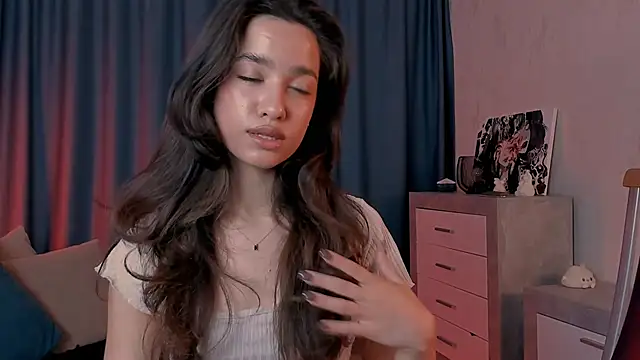 EmeliaReaper online show from October 13, 9:06 pm